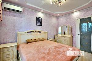 2-к квартира, вторичка, 100м2, 7/8 этаж