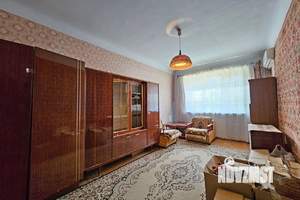 2-к квартира, вторичка, 42м2, 2/2 этаж