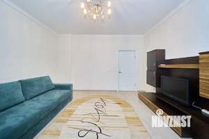 2-к квартира, вторичка, 69м2, 10/19 этаж