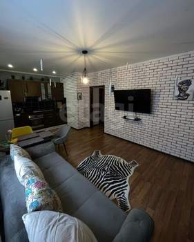 2-к квартира, вторичка, 66м2, 1/5 этаж