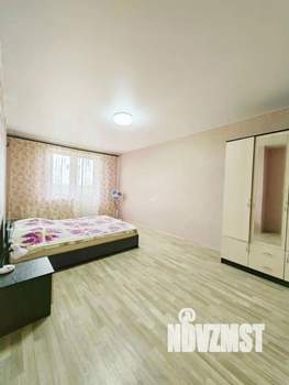 2-к квартира, вторичка, 57м2, 1/3 этаж