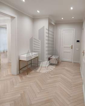 3-к квартира, вторичка, 106м2, 8/18 этаж