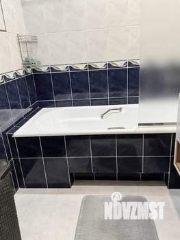 2-к квартира, вторичка, 67м2, 10/17 этаж
