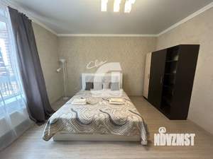 2-к квартира, вторичка, 60м2, 7/18 этаж