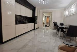 2-к квартира, вторичка, 80м2, 11/22 этаж