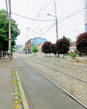 2-к квартира, вторичка, 47м2, 1/1 этаж