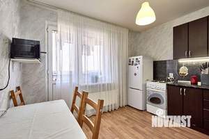 2-к квартира, вторичка, 60м2, 10/16 этаж