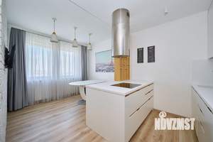 3-к квартира, вторичка, 100м2, 13/24 этаж