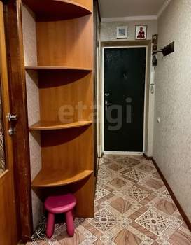 3-к квартира, вторичка, 58м2, 2/5 этаж