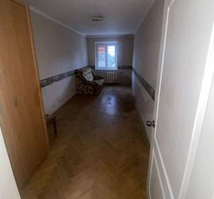 3-к квартира, вторичка, 58м2, 2/5 этаж