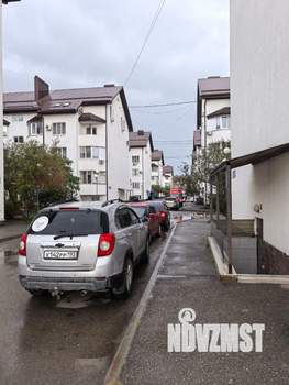 2-к квартира, вторичка, 60м2, 1/3 этаж