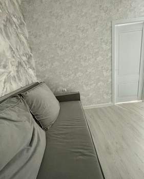2-к квартира, вторичка, 43м2, 9/16 этаж