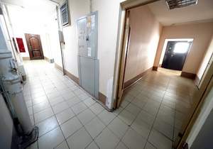 3-к квартира, вторичка, 81м2, 1/16 этаж