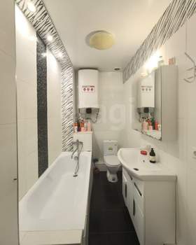 2-к квартира, вторичка, 74м2, 1/5 этаж