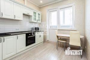 Студия квартира, вторичка, 32м2, 10/20 этаж