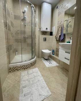 2-к квартира, вторичка, 63м2, 9/16 этаж