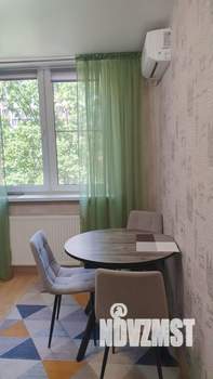 2-к квартира, вторичка, 58м2, 6/18 этаж