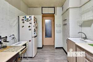 2-к квартира, вторичка, 52м2, 1/9 этаж