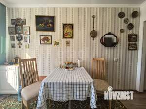 2-к квартира, вторичка, 61м2, 8/17 этаж