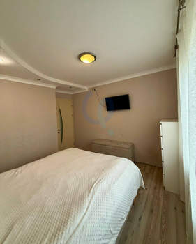 2-к квартира, вторичка, 54м2, 1/10 этаж