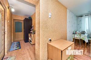 2-к квартира, вторичка, 44м2, 9/9 этаж