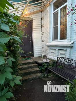 2-к квартира, вторичка, 37м2, 1/1 этаж