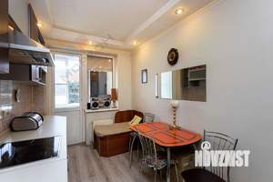 1-к квартира, вторичка, 42м2, 1/3 этаж