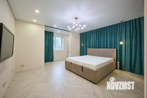 3-к квартира, вторичка, 123м2, 3/25 этаж