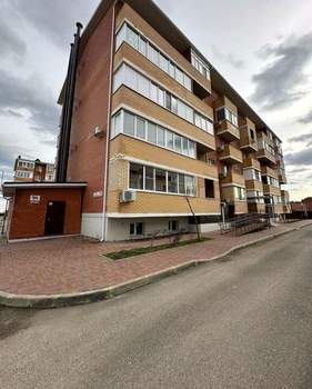 2-к квартира, вторичка, 63м2, 3/5 этаж