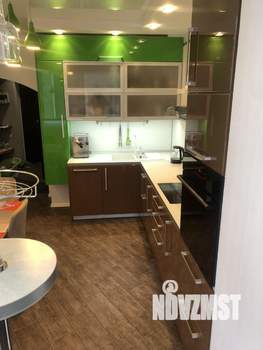 2-к квартира, вторичка, 64м2, 1/5 этаж