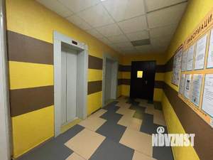 2-к квартира, вторичка, 64м2, 1/19 этаж