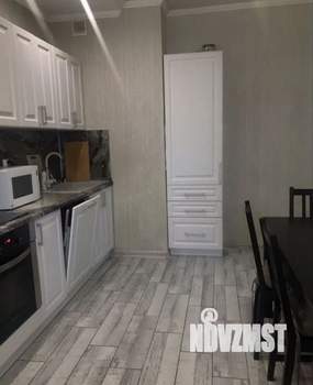 3-к квартира, вторичка, 70м2, 17/19 этаж