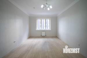 2-к квартира, вторичка, 62м2, 10/18 этаж