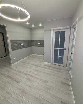 2-к квартира, вторичка, 47м2, 10/17 этаж