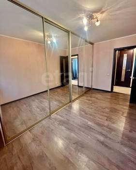 4-к квартира, вторичка, 80м2, 9/10 этаж