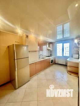 4-к квартира, вторичка, 78м2, 9/10 этаж