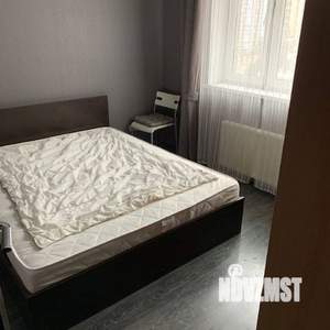1-к квартира, вторичка, 42м2, 8/19 этаж