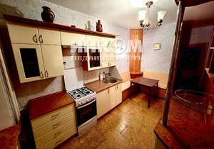 4-к квартира, вторичка, 112м2, 5/10 этаж