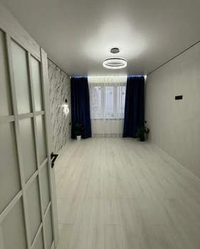 2-к квартира, вторичка, 62м2, 10/19 этаж