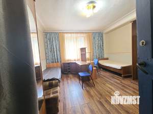 3-к квартира, вторичка, 82м2, 1/4 этаж