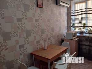 2-к квартира, вторичка, 58м2, 1/7 этаж