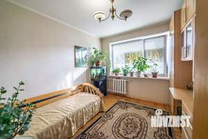 4-к квартира, вторичка, 64м2, 5/5 этаж