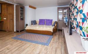 2-к квартира, вторичка, 52м2, 1/1 этаж