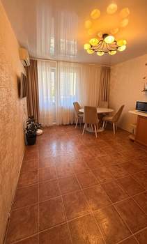 2-к квартира, вторичка, 70м2, 7/16 этаж