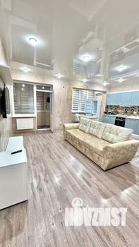 2-к квартира, вторичка, 52м2, 1/6 этаж