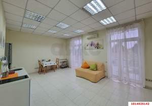 2-к квартира, вторичка, 73м2, 3/3 этаж