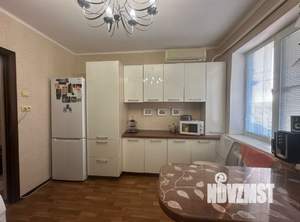 4-к квартира, вторичка, 70м2, 2/2 этаж