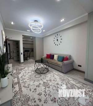 2-к квартира, вторичка, 52м2, 1/10 этаж