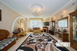 3-к квартира, вторичка, 163м2, 9/11 этаж