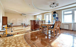 2-к квартира, вторичка, 110м2, 3/9 этаж